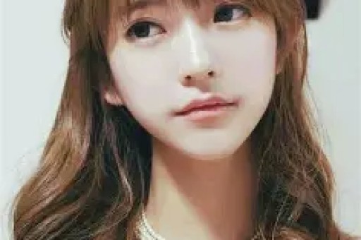 “假洋牌”优思益翻车事件：网红集体致歉背后的品牌包装术与流量陷阱