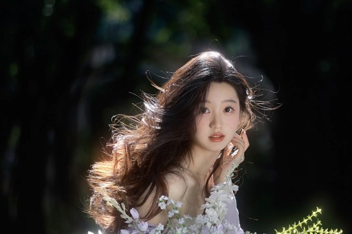 热搜压不住了！顶流男星下场开撕 女明星道歉后黑历史被扒