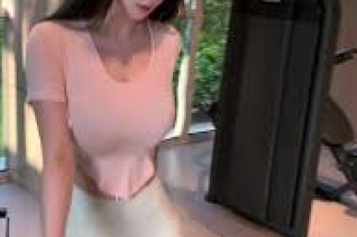 陈小春出轨被对方公之于众还牵扯出多名男明星她不怕被封杀吗